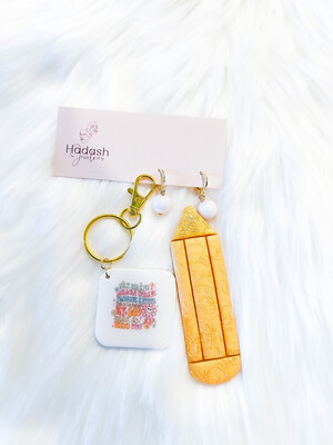 Gifting - Earring, Chain and Bookmark