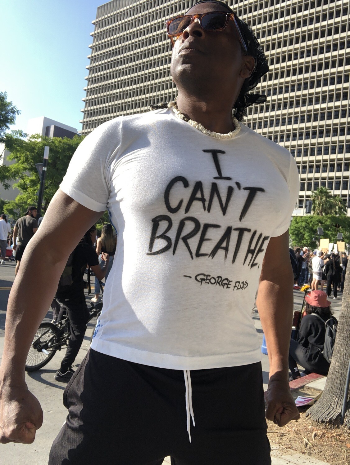 I CAN'T BREATHE T-SHIRT.