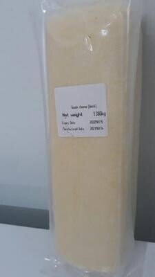 GOUDA CHEESE 1.5-2kg blocks