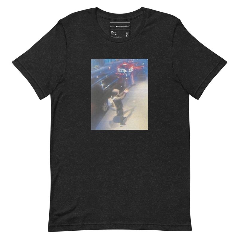 District 11 (Two) luigi mangione Women&#39;s Crewneck Graphic t-shirt