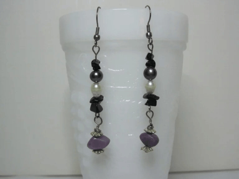 Purple Jade, Mint Green and Peacock Pearls, Onyx Chips