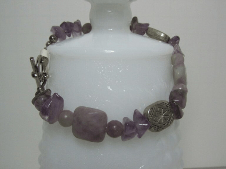 Amethyst Chips and Lepidolite Bracelet