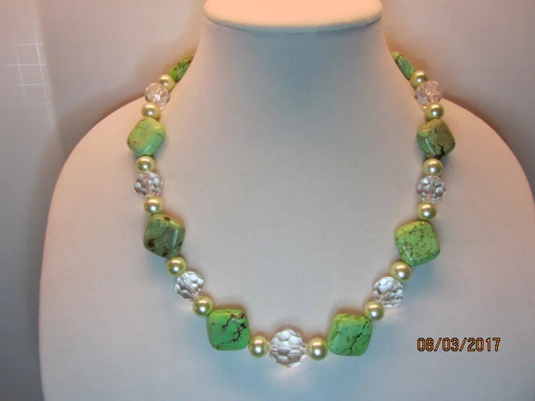 Lime Fizz Necklace