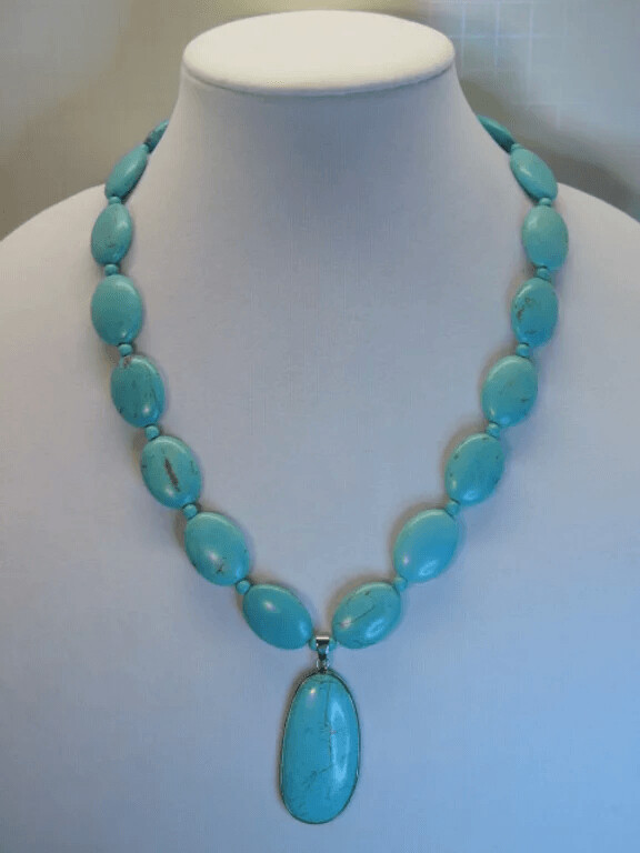 Turquoise Magnesite Ovals with Pendant