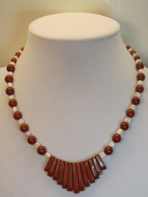 Red Jasper and Mother of Pearl Fan Necklace