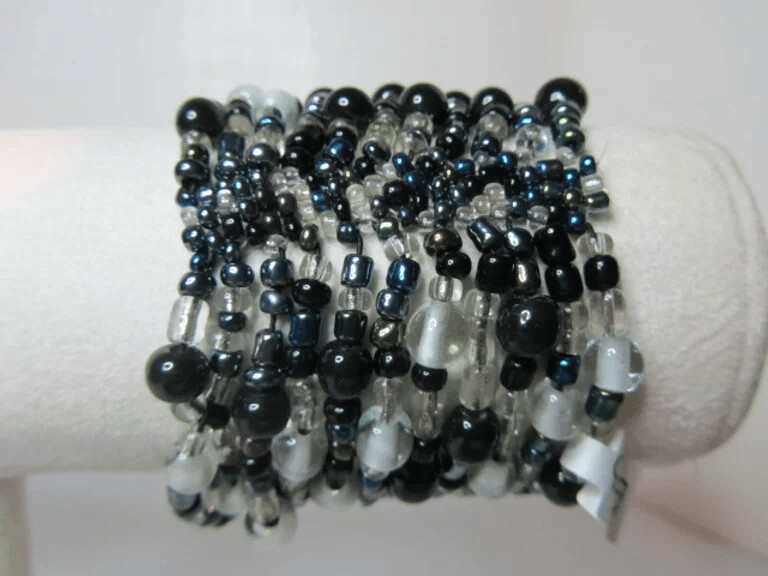 Multi Strand Seed Bead  Black and White - Stretchable