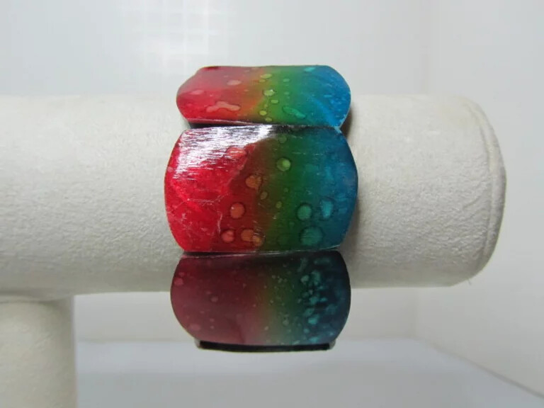 Rainbow Shell Stretch Bracelet