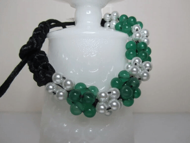 Friendship Bracelet Green Agate and White Glass Pearl