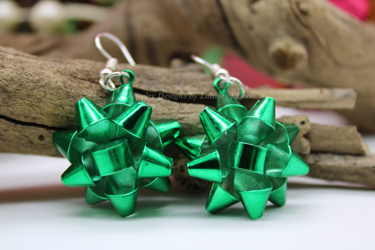 Green Gift Bow Earrings