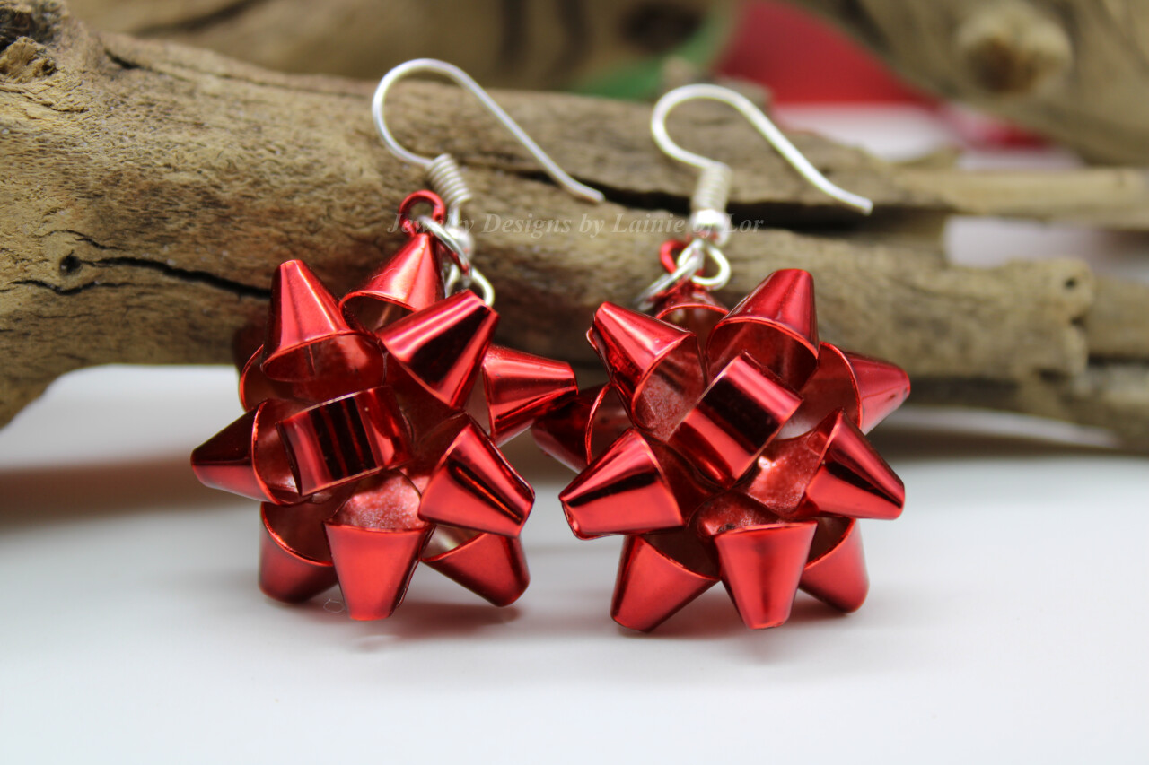 Red Gift Bow Earrings