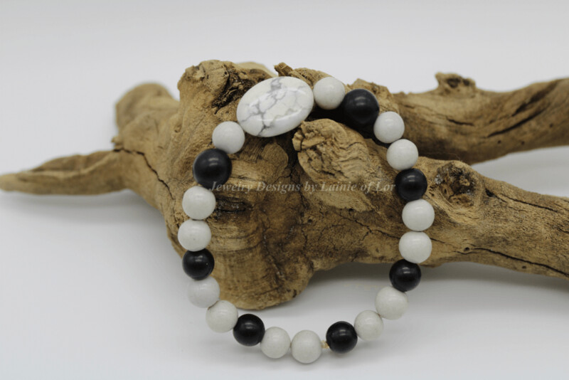 White Howlite and Black Magnesite Stretch Bracelet