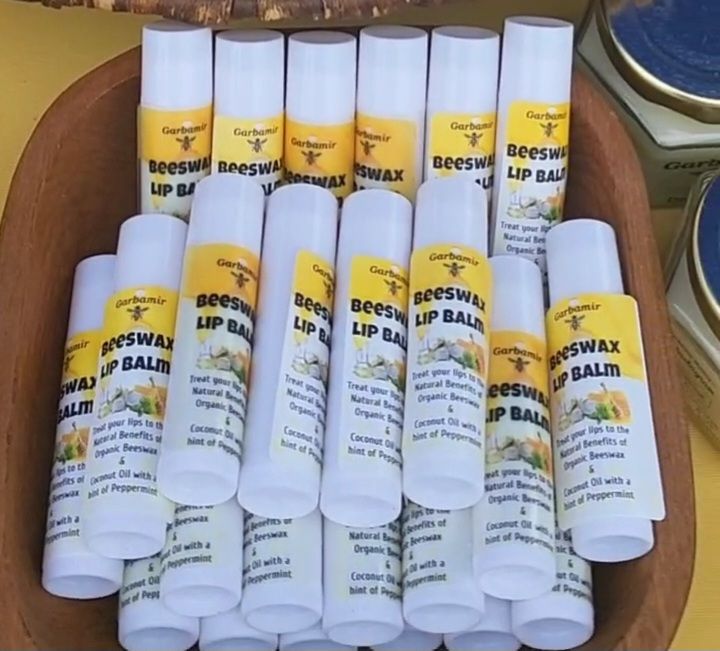 Organic Beeswax and Peppermint Lip Balm