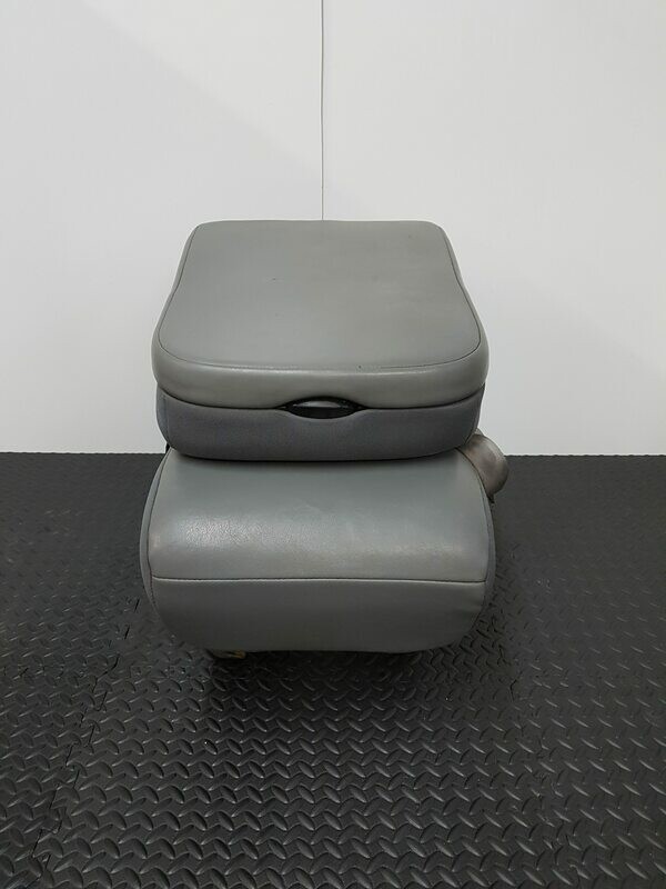 Centre Seat for Chevy Express &amp; Ford Econoline Cargo Vans
