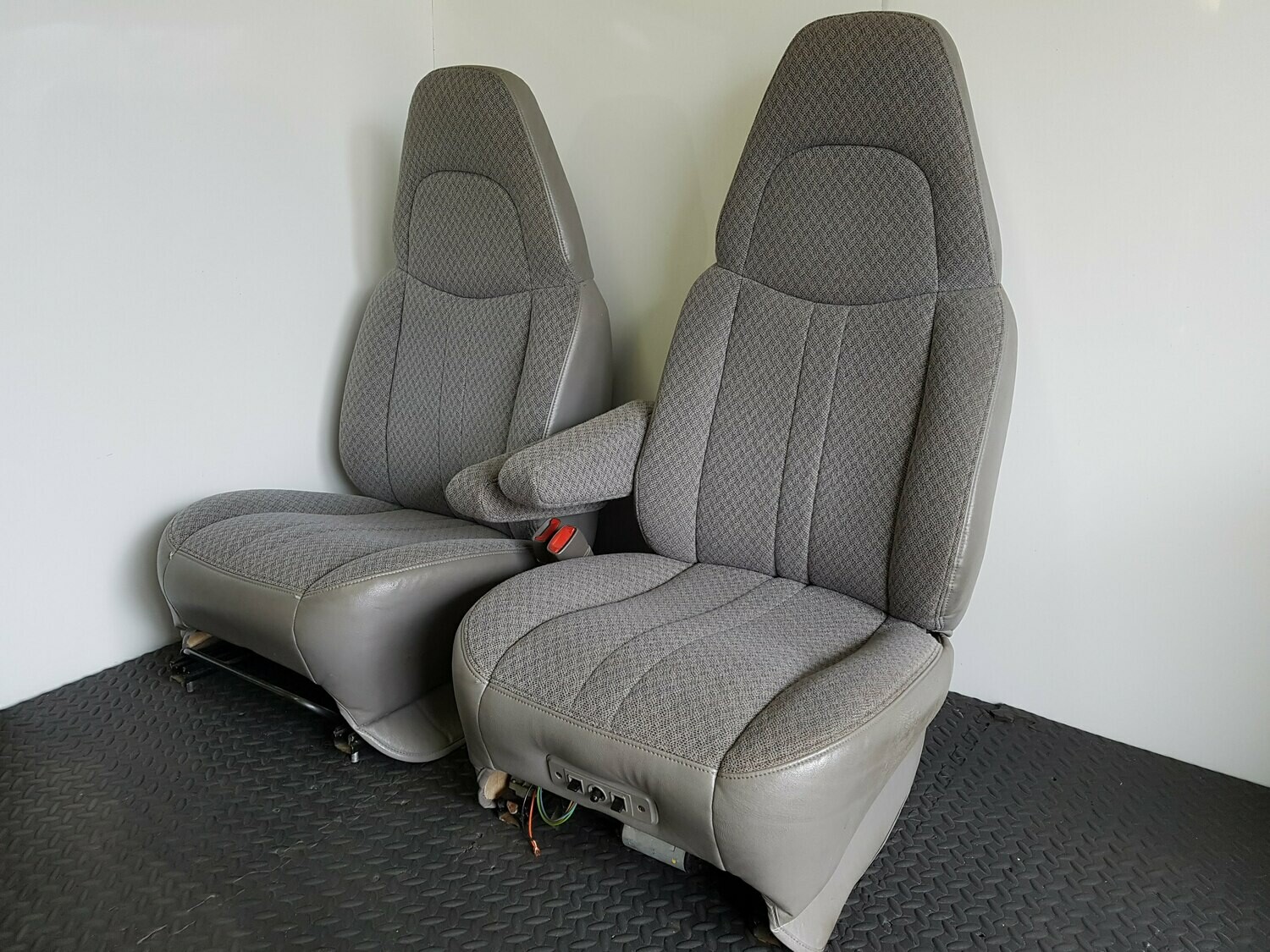 Chevy Express Driver and Passenger Seat