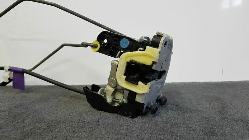 Ford Econoline Van Passenger&#39;s Side Door Latch &amp; Cable Assembly