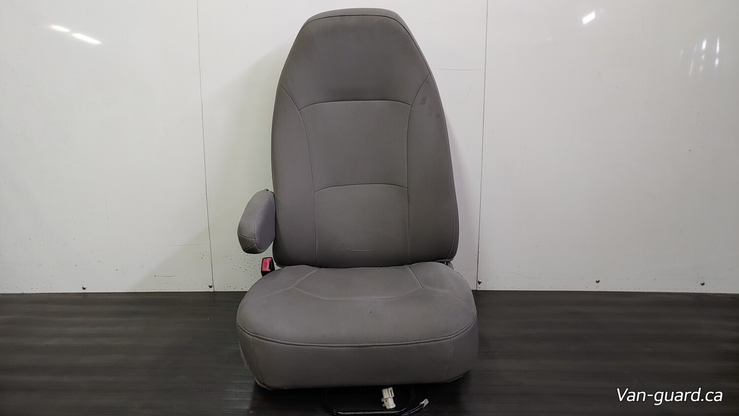 Ford E-150 Driver Seat