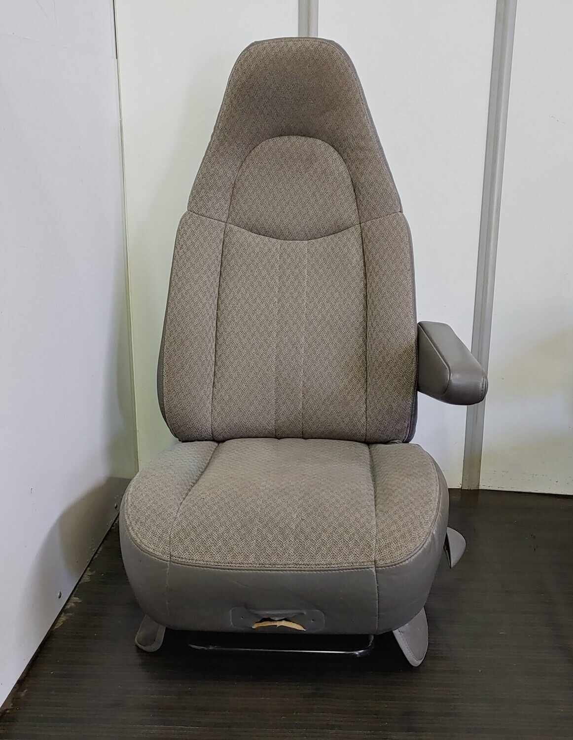 Chevy Express / GMC Savana Passenger Seat