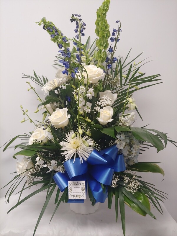 Corbeille funéraire traditionnelle bleu et blanche