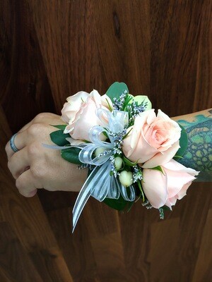 Bracelet rosettes rose