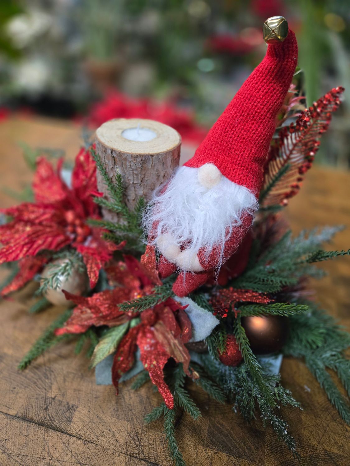 Montage de soie Gnome de Noël