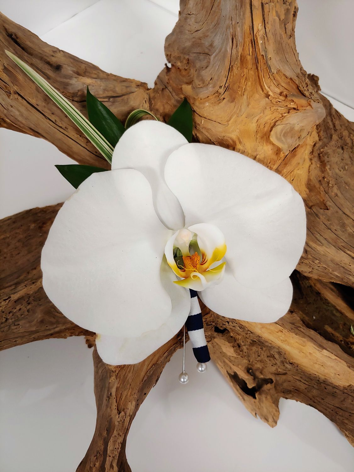 Boutonière orchidée phalaenopsis