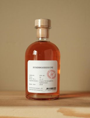Hybenroseeddike 250 ml.