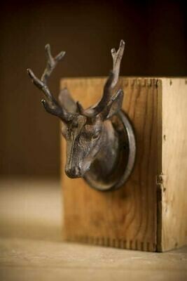 cast iron buck head,3.75"x6"