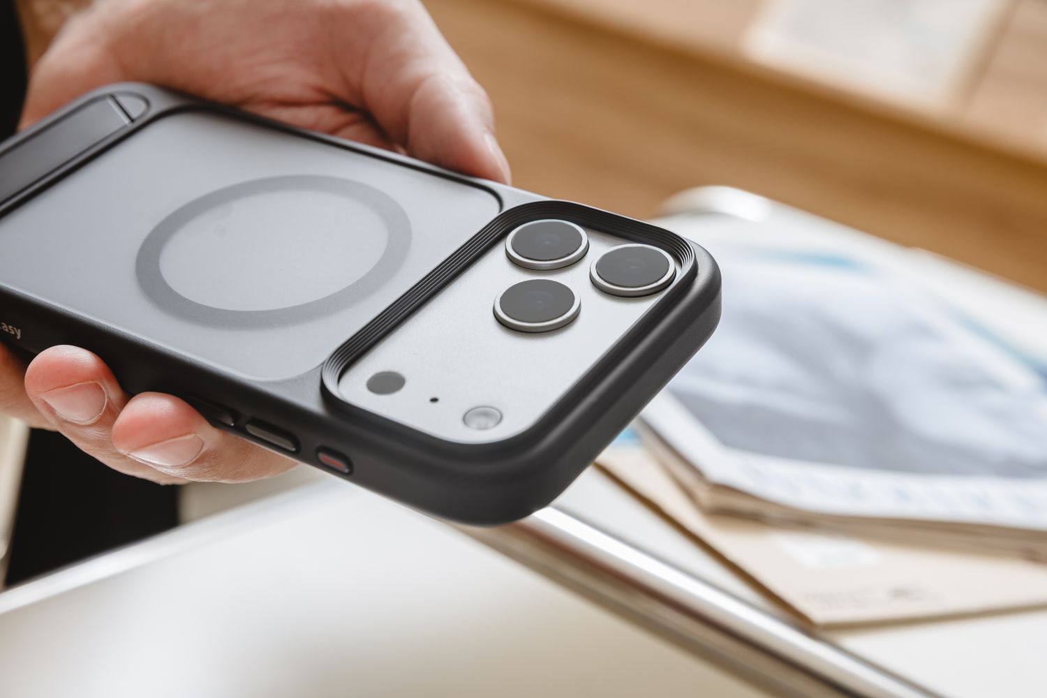 SwitchEasy iPhone 17 Pro EasyStand M Stand Guard Protective Case, Concrete