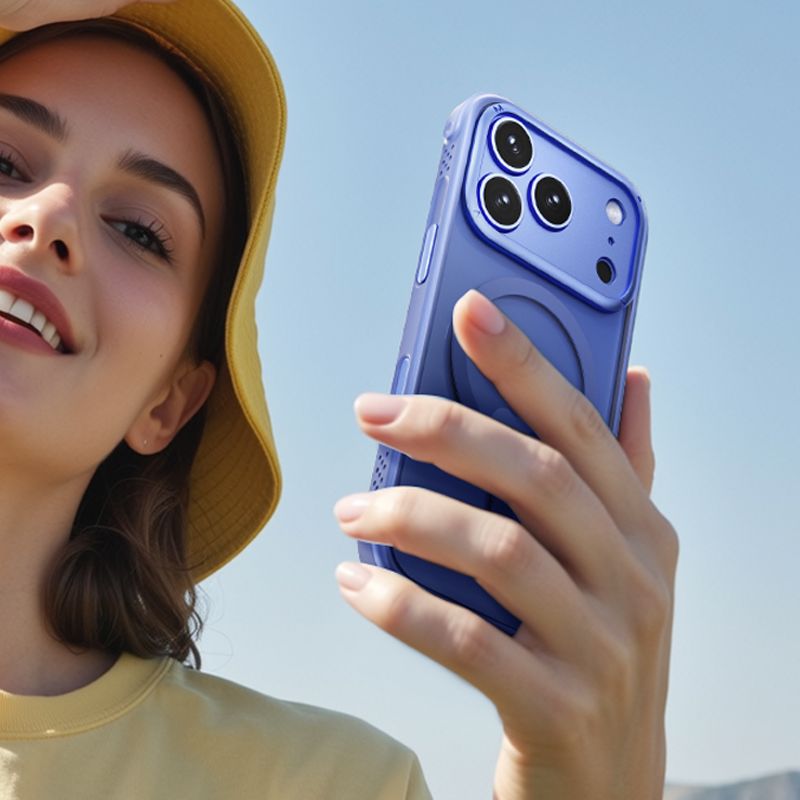 Momax iPhone 17 Pro Max AiR Case, Blue (MAAP25XLB)