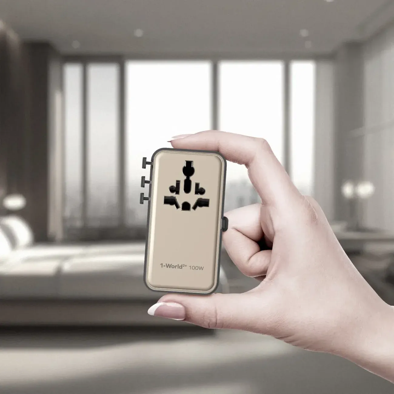 Momax UA25L 100W GaN 4-Port + Dual AC Travel Adapter, Titanium