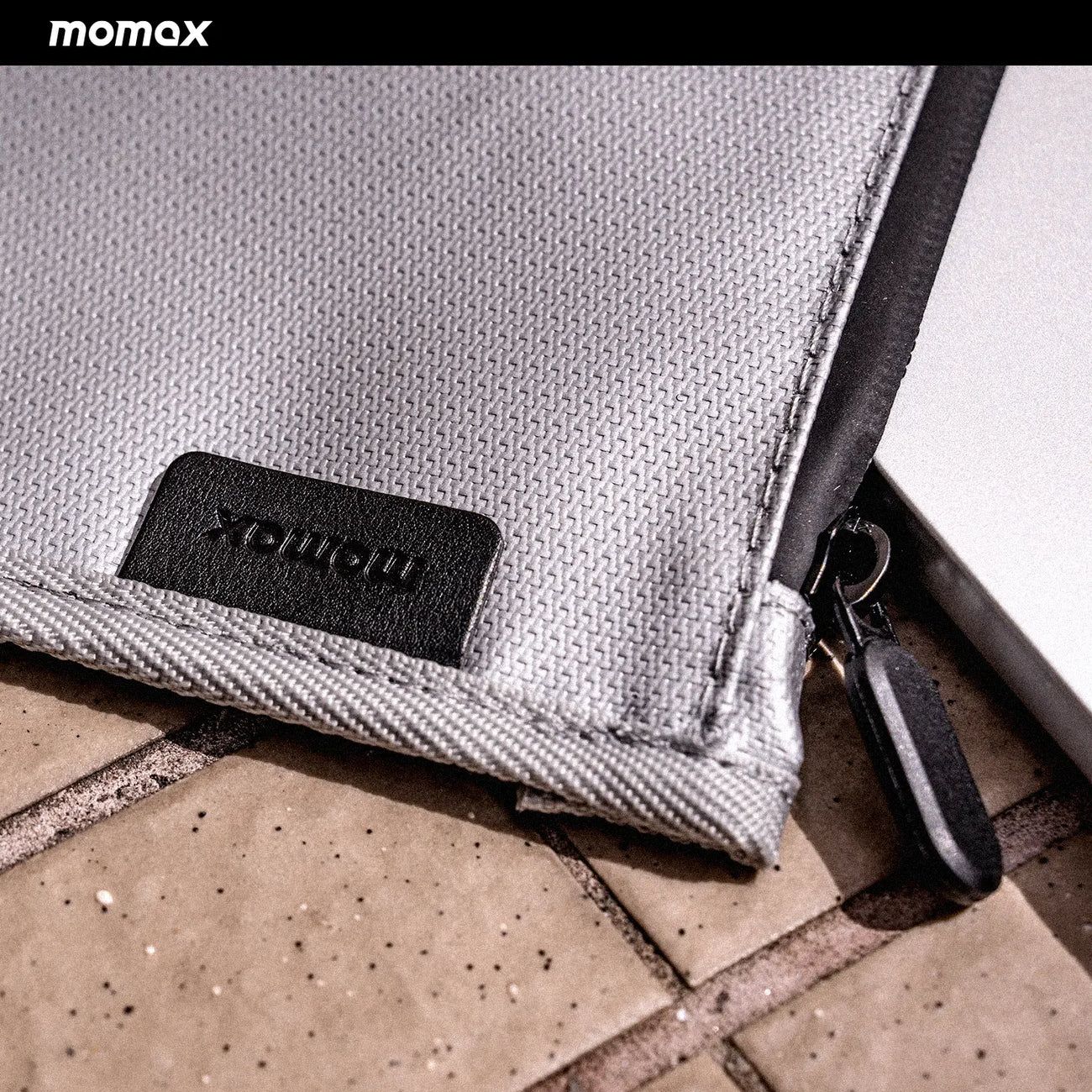 Momax SR53 Airliner Fire Proof Bag, 218 X 235mm