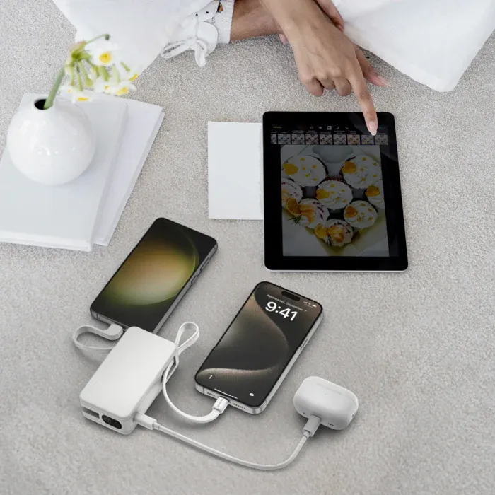 Momax Vital Power Bank 10000mAh with Dual USB-C Cable, White