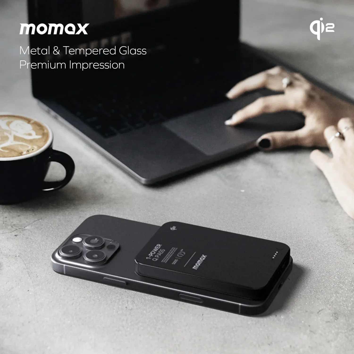 Momax Ultra Slim Magnetic Wireless Power Bank 5000mAh, Black