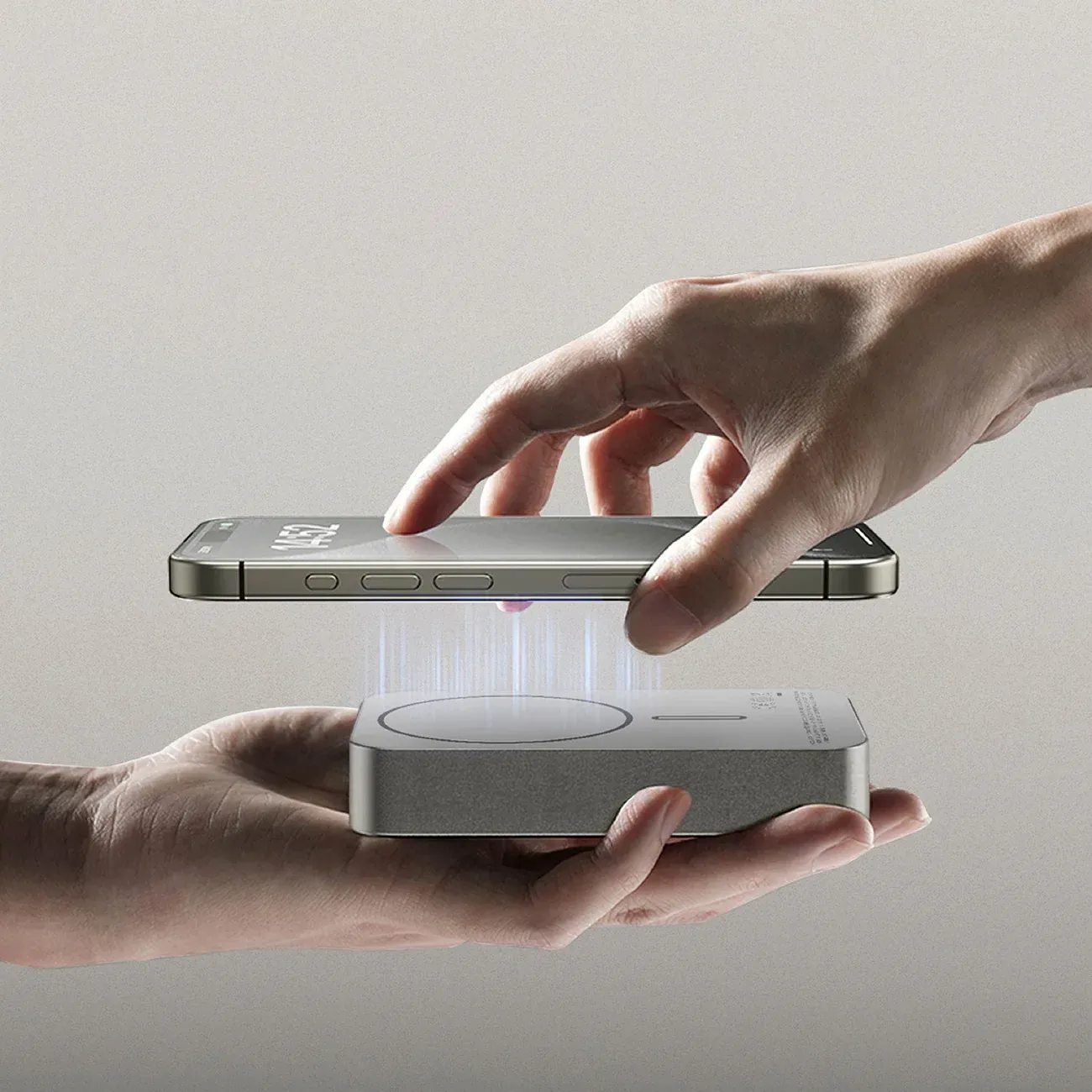 Momax Ultra Compact Magnetic Wireless Power Bank 20000mAh, Titanium Chroma