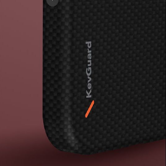 Uniq Keva Edge iPhone 18 Phone Case Mag-Click