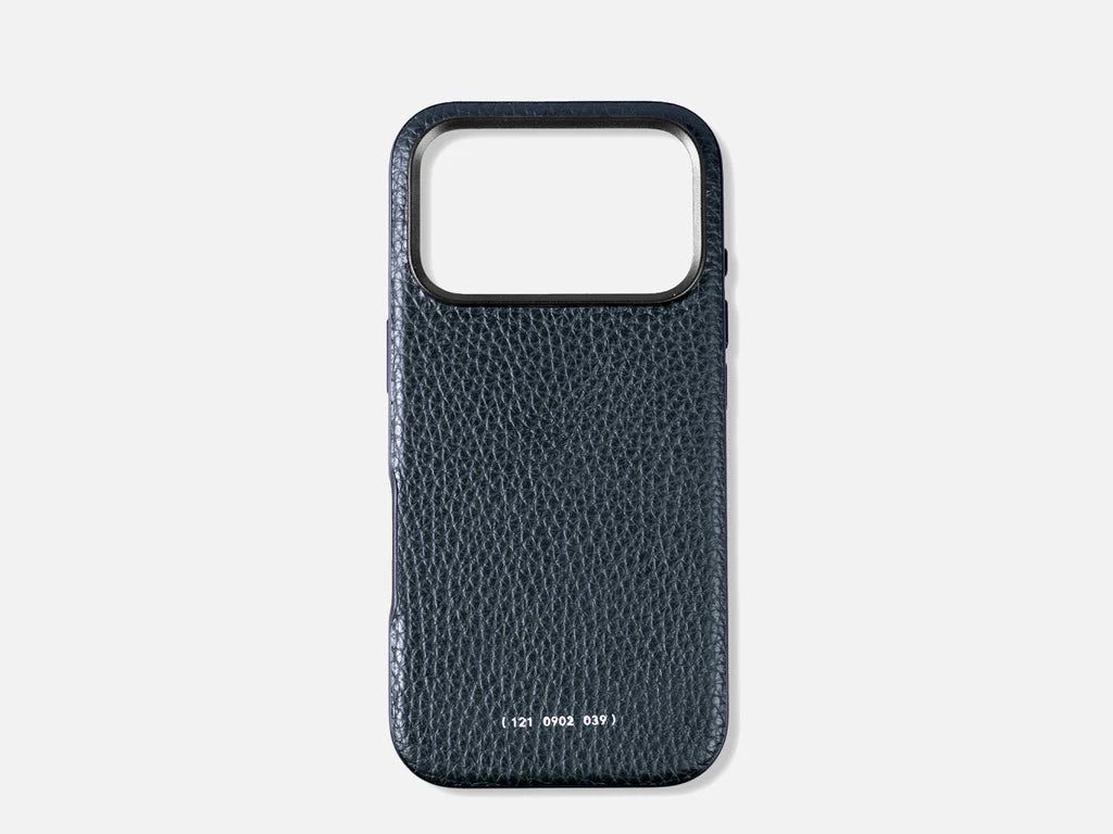 Grams(28) 121 MagSafe Leather Pebbled Case for iPhone 17 Pro