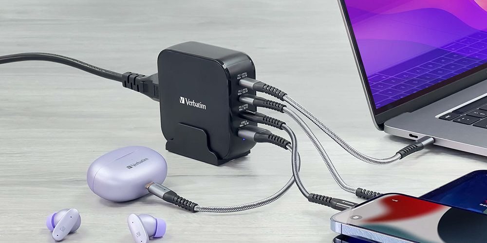Verbatim GaN Universal Travel Charger 150W 3C1A - Black
