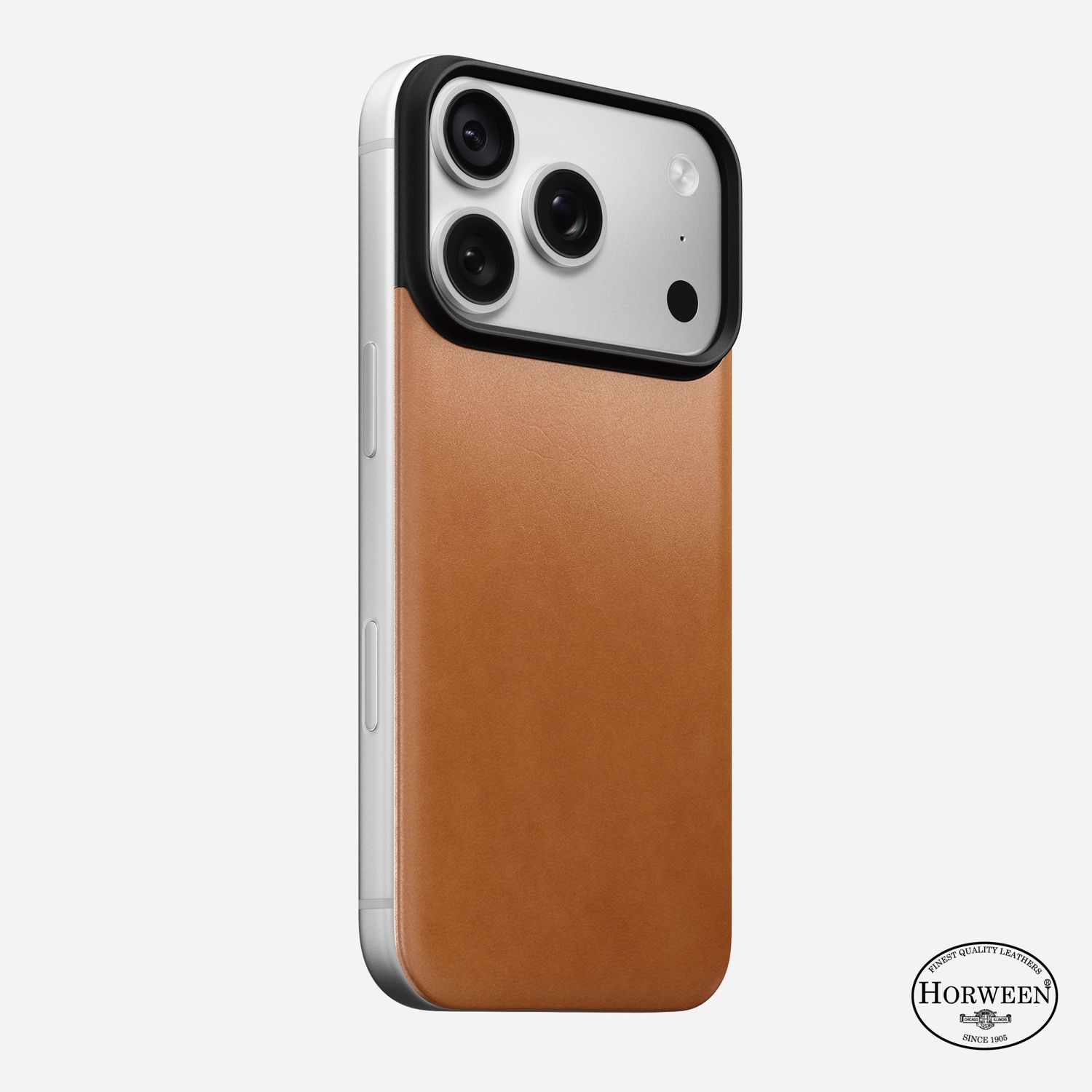 NOMAD Magnetic Leather Back - iPhone 18 Pro