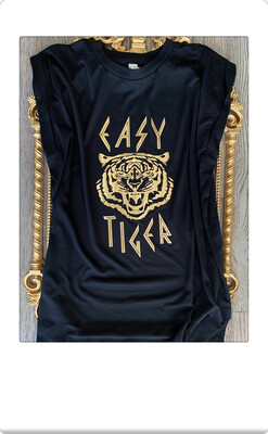 Easy Tiger tee - GOLD