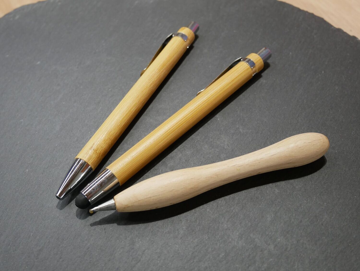 Fourniture de Stylos gravés pour Lignieres