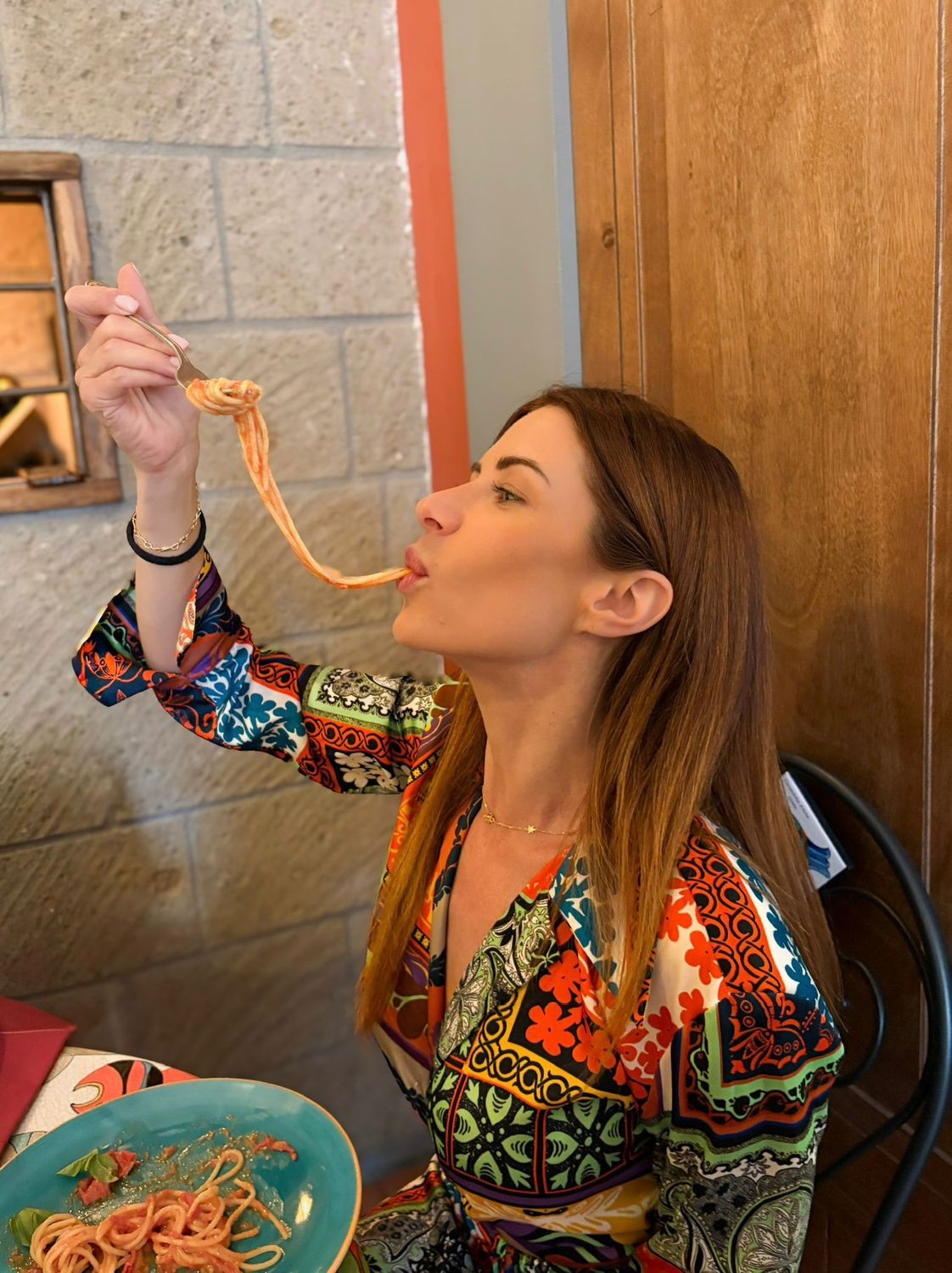 Authentic Experience with Spaghetti, Wine and Limoncello