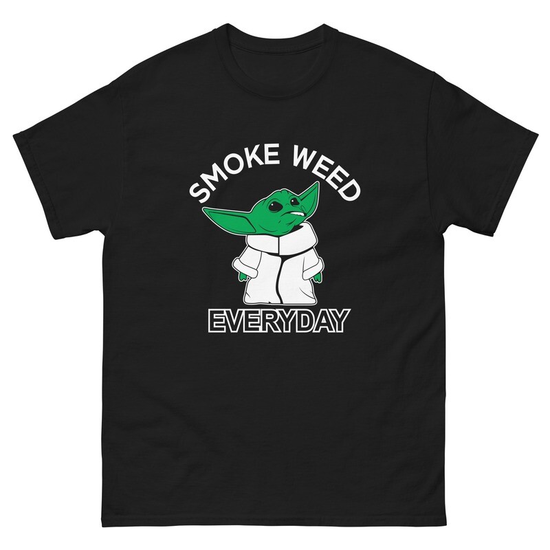 Unisex Classic Tee &quot;Baby Yoda&quot;