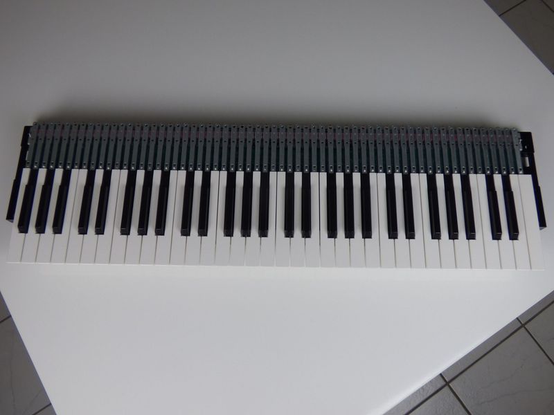 TP61/60 Cembalo Klaviatur