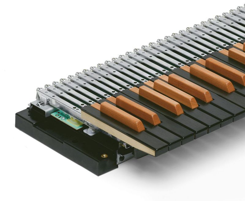 Klaviaturen mit MIDI-Elektronik (3 x Fatar 64LW) Klaviaturen mit MIDI-Elektronik (3 x Fatar 64LW)