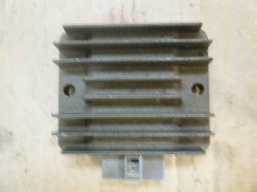 12V Voltage Regulator #SH578-12   6.2