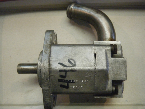CASE 446 Hydraulic Oil Pump
