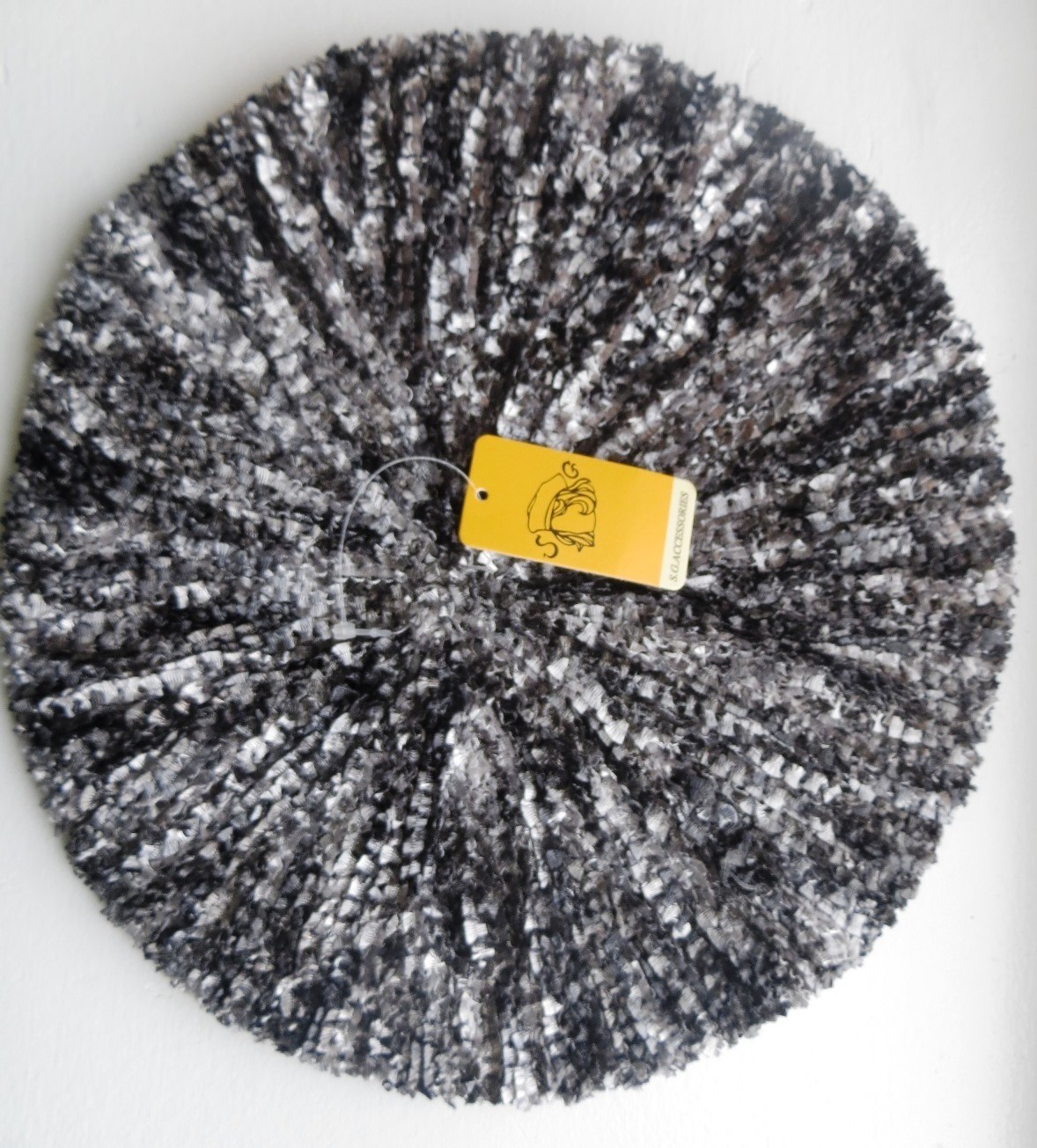 Gray two toned chenille snood