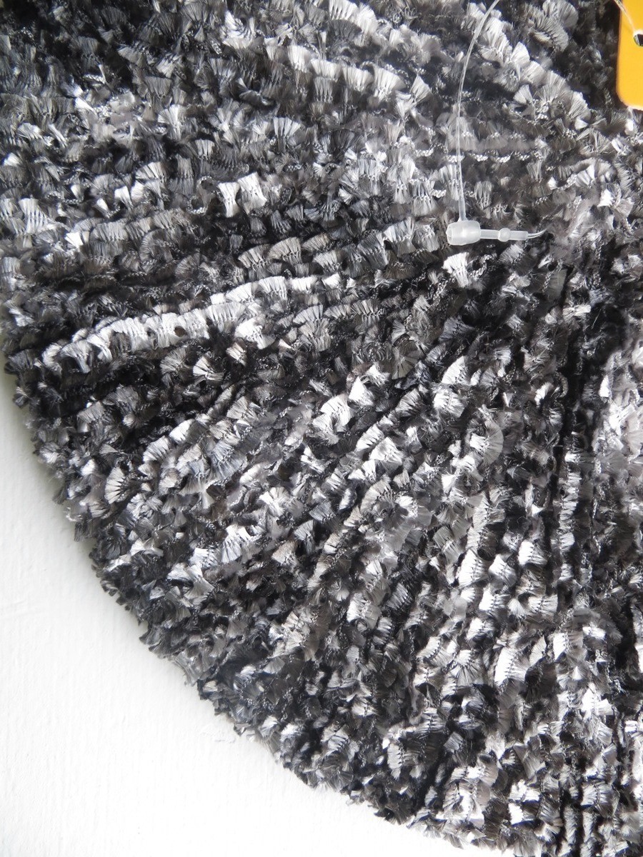 Gray two toned chenille snood