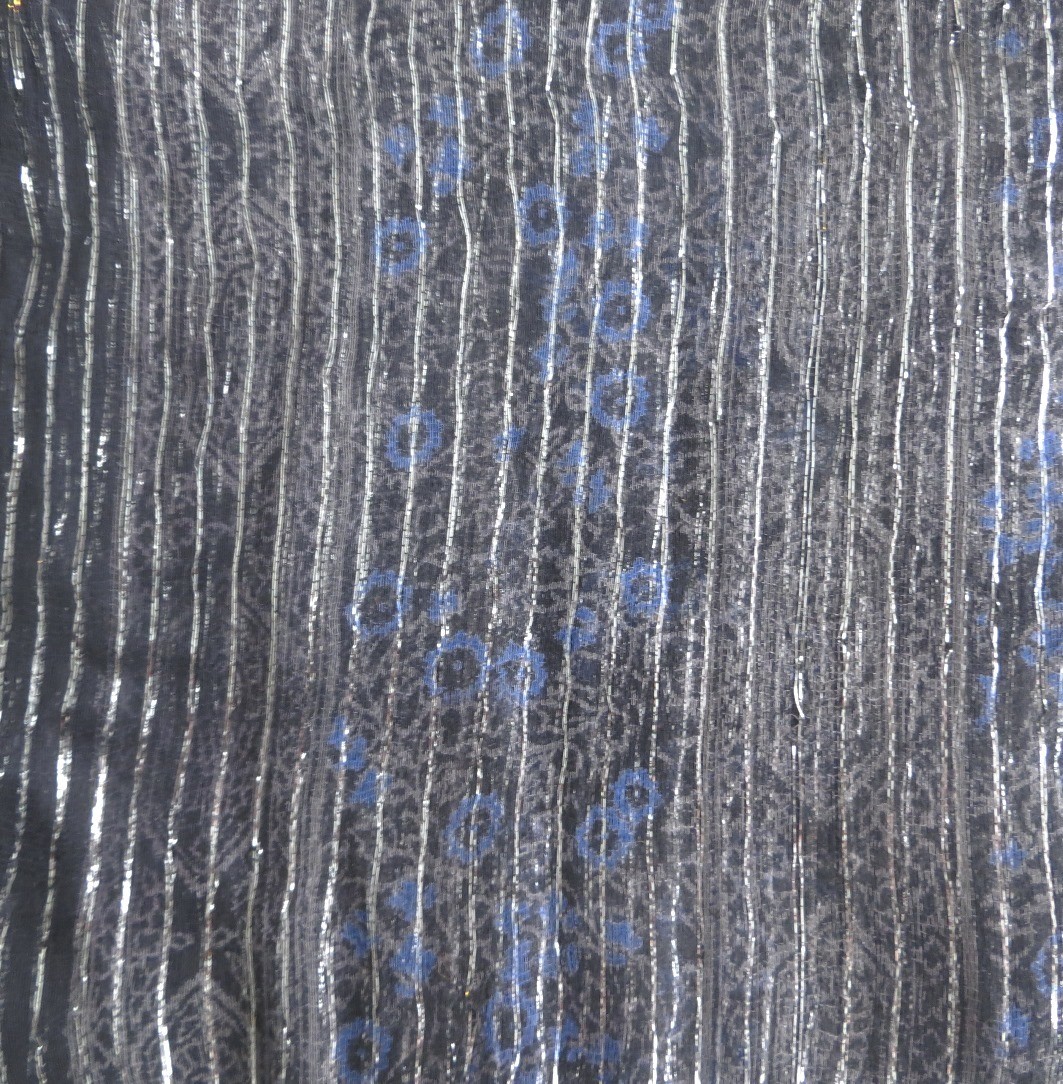 Black lurex tichel with blue berry flowers