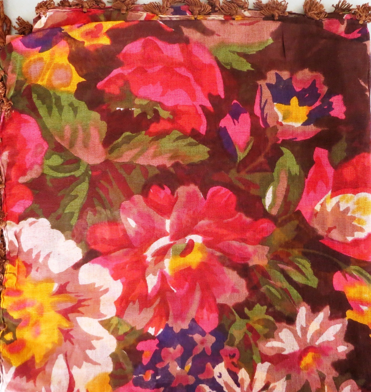 Brown with red, green and yellow extra fancy tichel